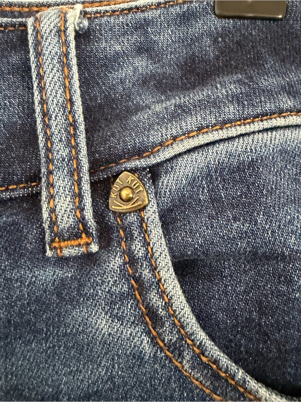 KUT from the KLOTH- Lucy Wide Leg medium wash Jeans size 8 Women’s color Ione - Picture 7 of 10
